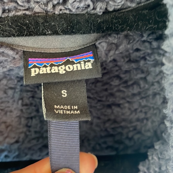 Patagonia front quarter zip fleece - Picture 3 of 6